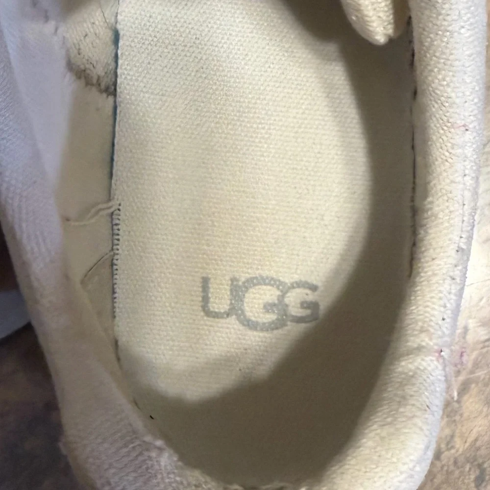 UGG Marin Lace women’s platforms sneakers